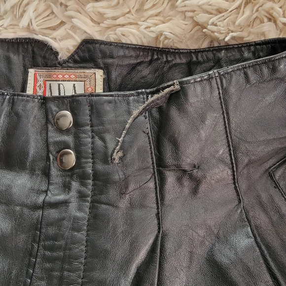 Vintage leather pants - Picture 3 of 8